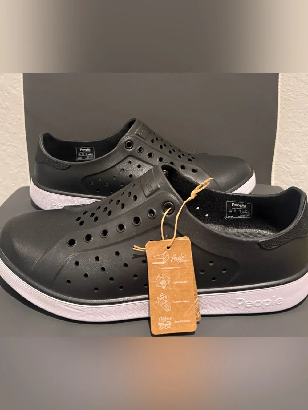 People Footwear ACE EVA Slip-On Water Shoes Lightweight Rubber Black Men’s 10